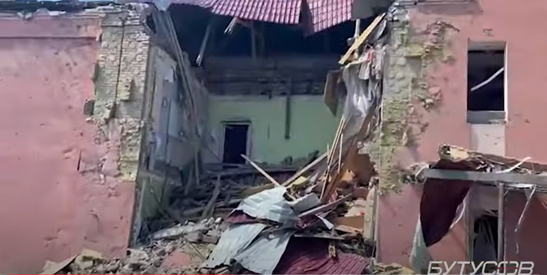 Рашисты разрушили еще одну украинскую школу