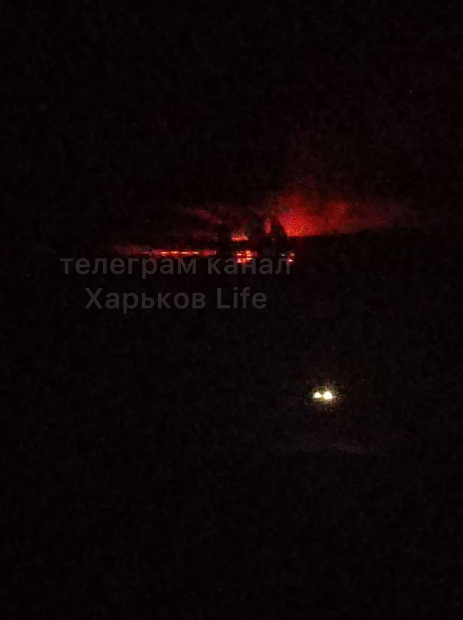Пожежа в Харкові після нічного обстрілу окупантами