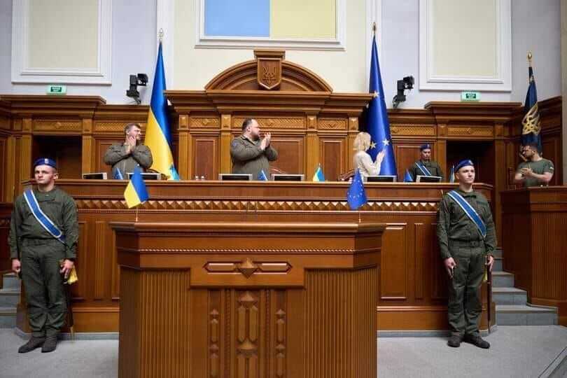 Зеленский в сессионном зале Верховной Рады Украины