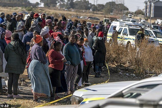 Кровавая стрельба в баре в ЮАР