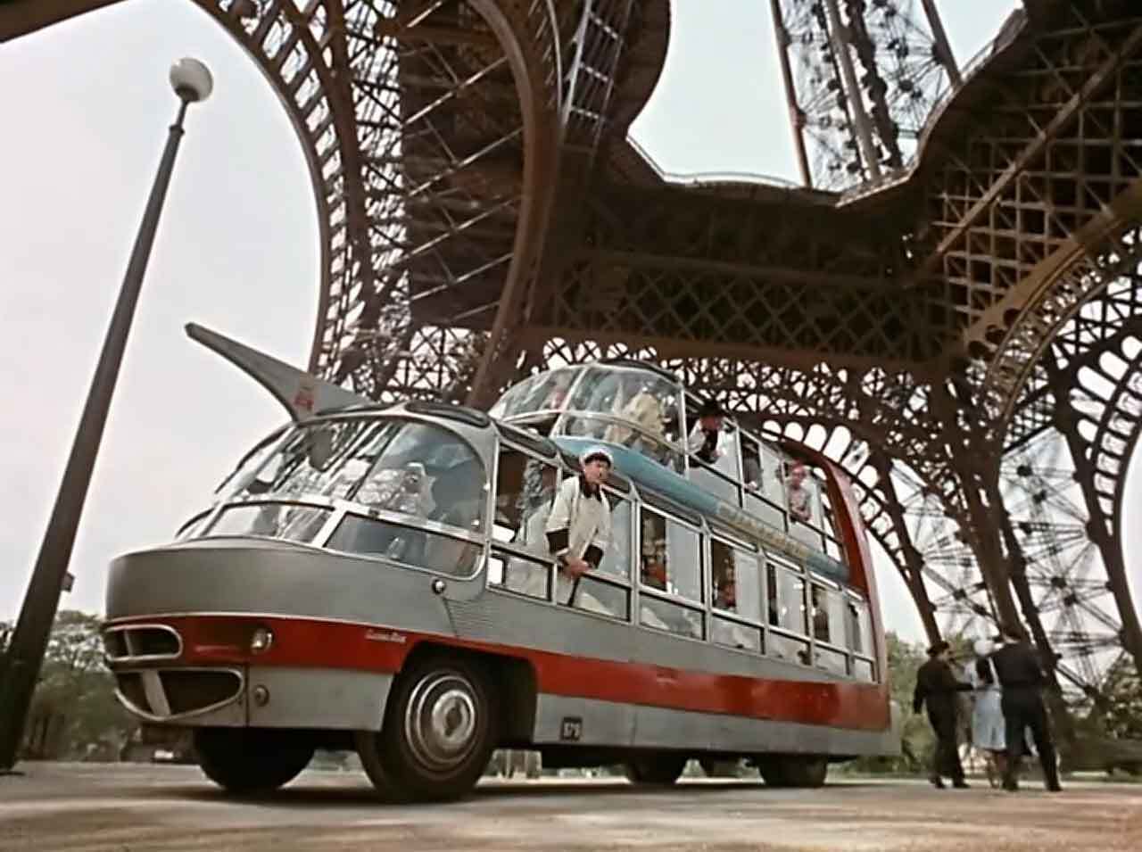 Кадр из фильма 1960 года "Зази в метро"