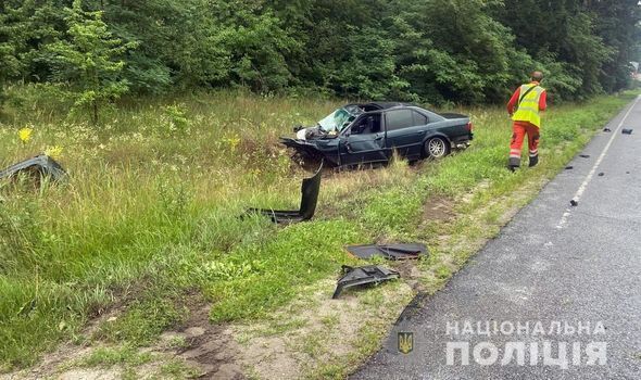 Легковики зіткнулися лоб у лоб