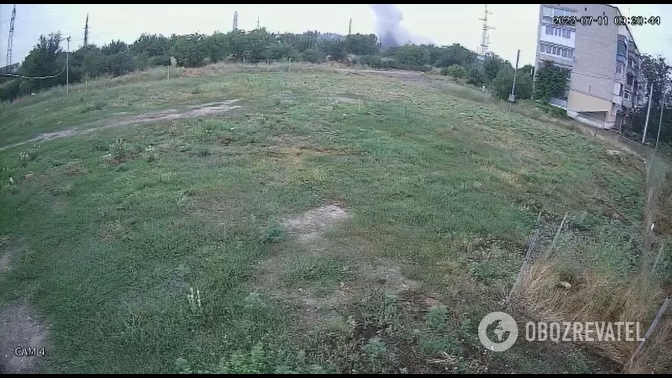 Влучання українських ракет у російську військову базу у Токмаку