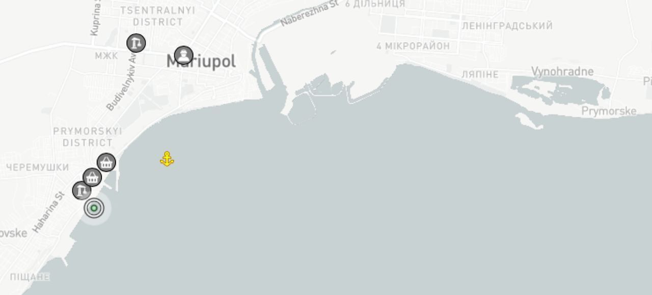 Окупанти використовують порт у Маріуполі як військово-транспортний хаб