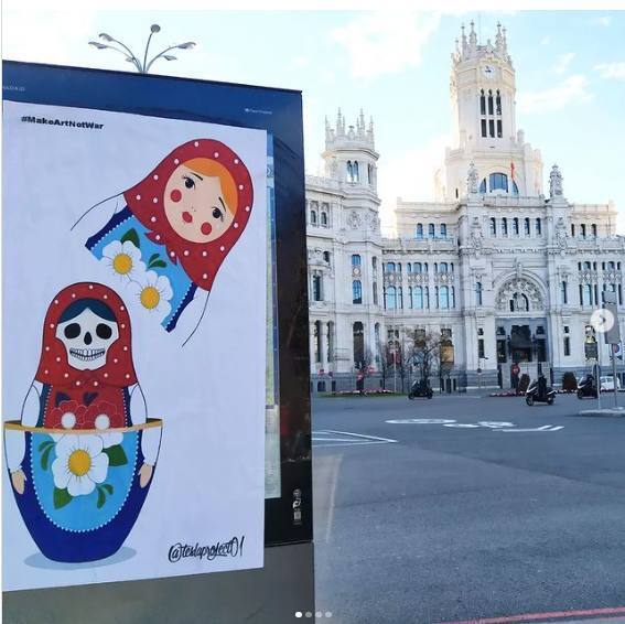 Росія несе смерть: у Мадриді показали справжню суть славнозвісної матрьошки. Фото