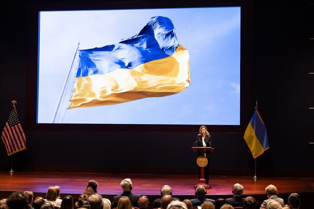 Олена Зеленська під час виступу перед Конгресом США.