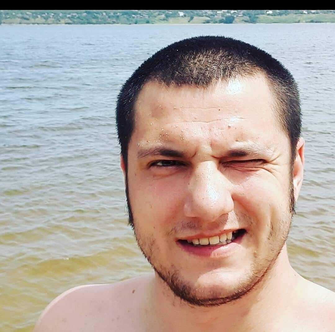 Розстріляли з ворожого танка: на Донеччині окупанти вбили миколаївського плавця та тренера