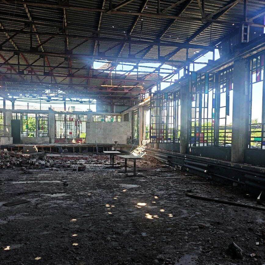 У Маріуполі окупанти знищили дві цінні мозаїки
