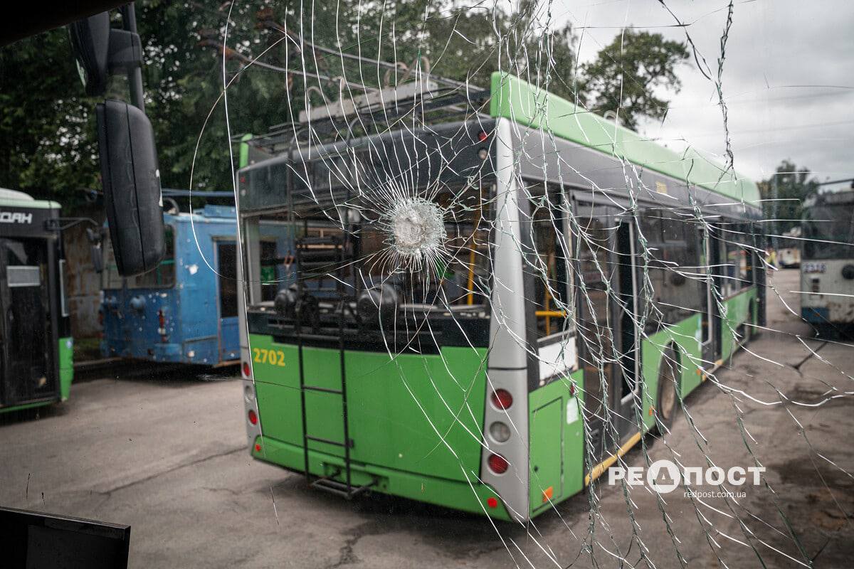 Окупанти обстріляли депо в Харкові