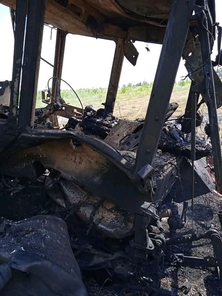 Под Харьковом на мине взорвался трактор