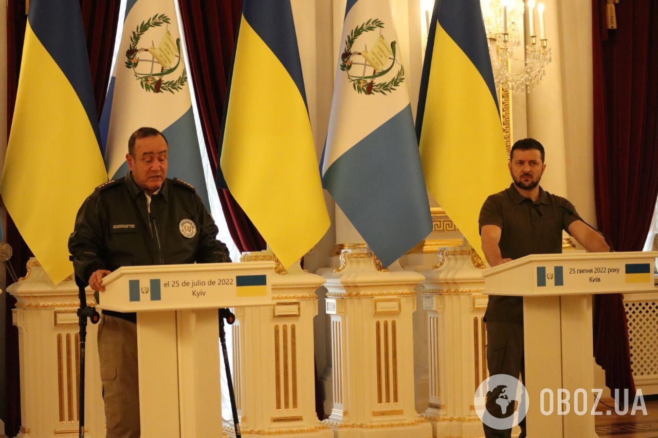 Президент Гватемали підтримав Україну з перших днів повномасштабної війни.