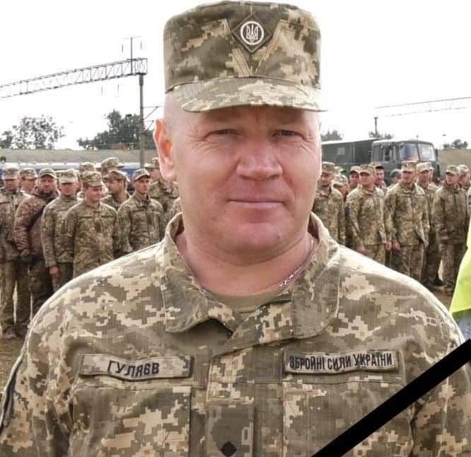 Виталий Гуляев служил в армии с 1995 года