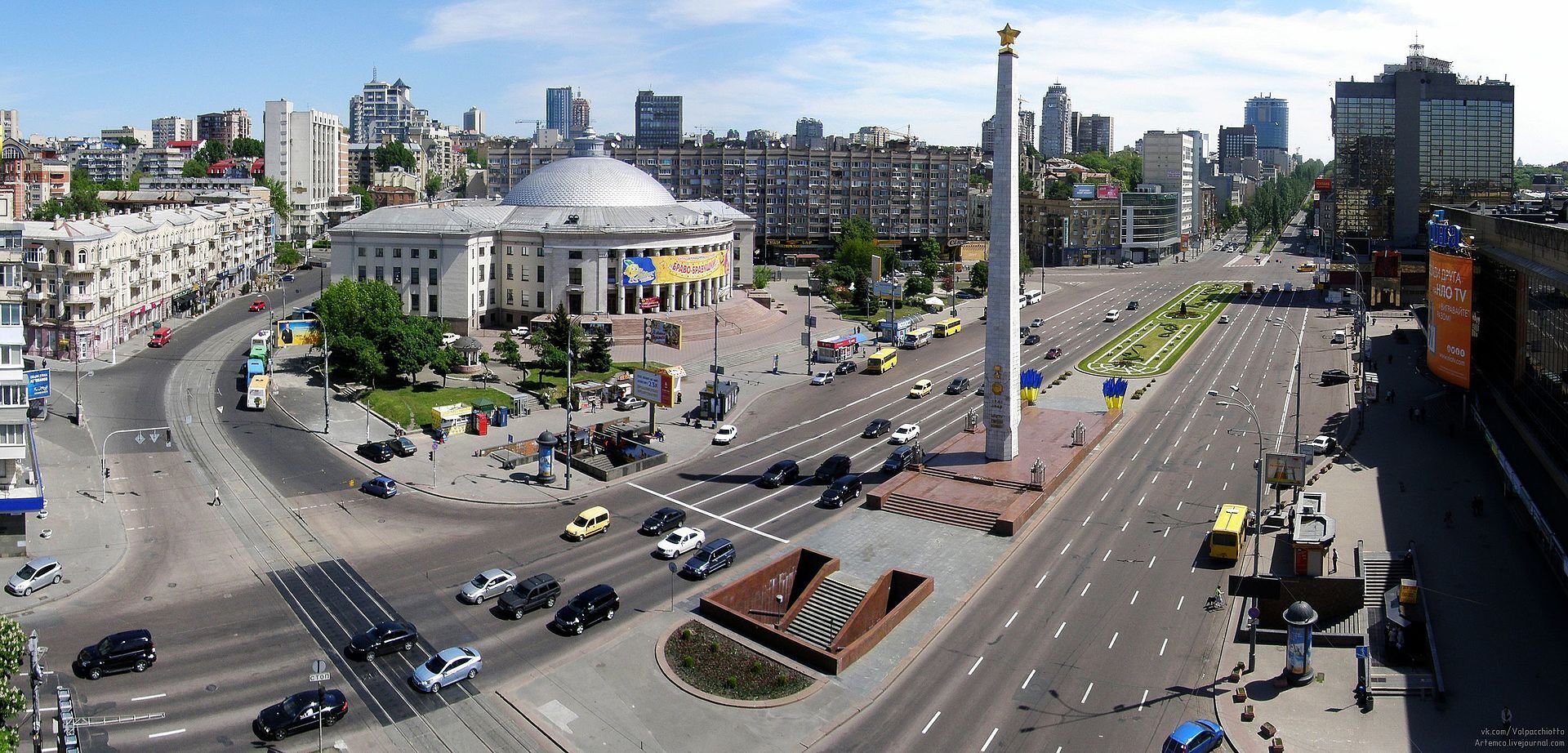 Площа Перемоги у наші дні.