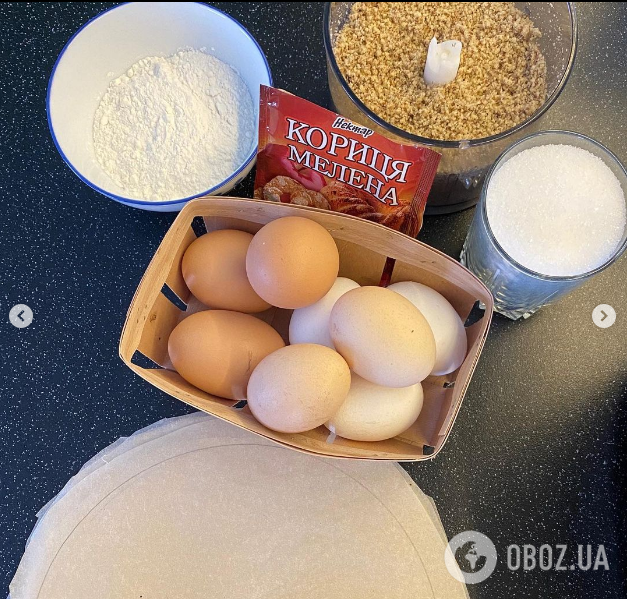 ''Естерхазі'' з персиками: як приготувати популярний торт