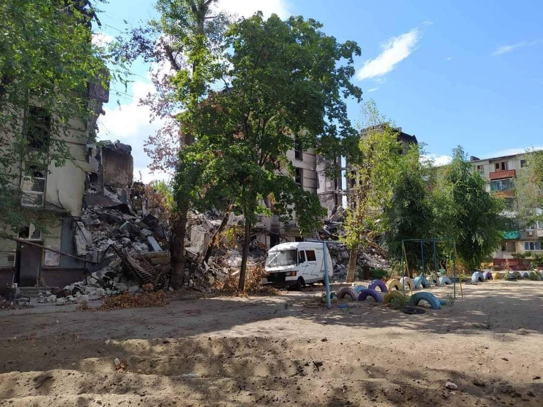 Последствия ракетного удара по Луганщине