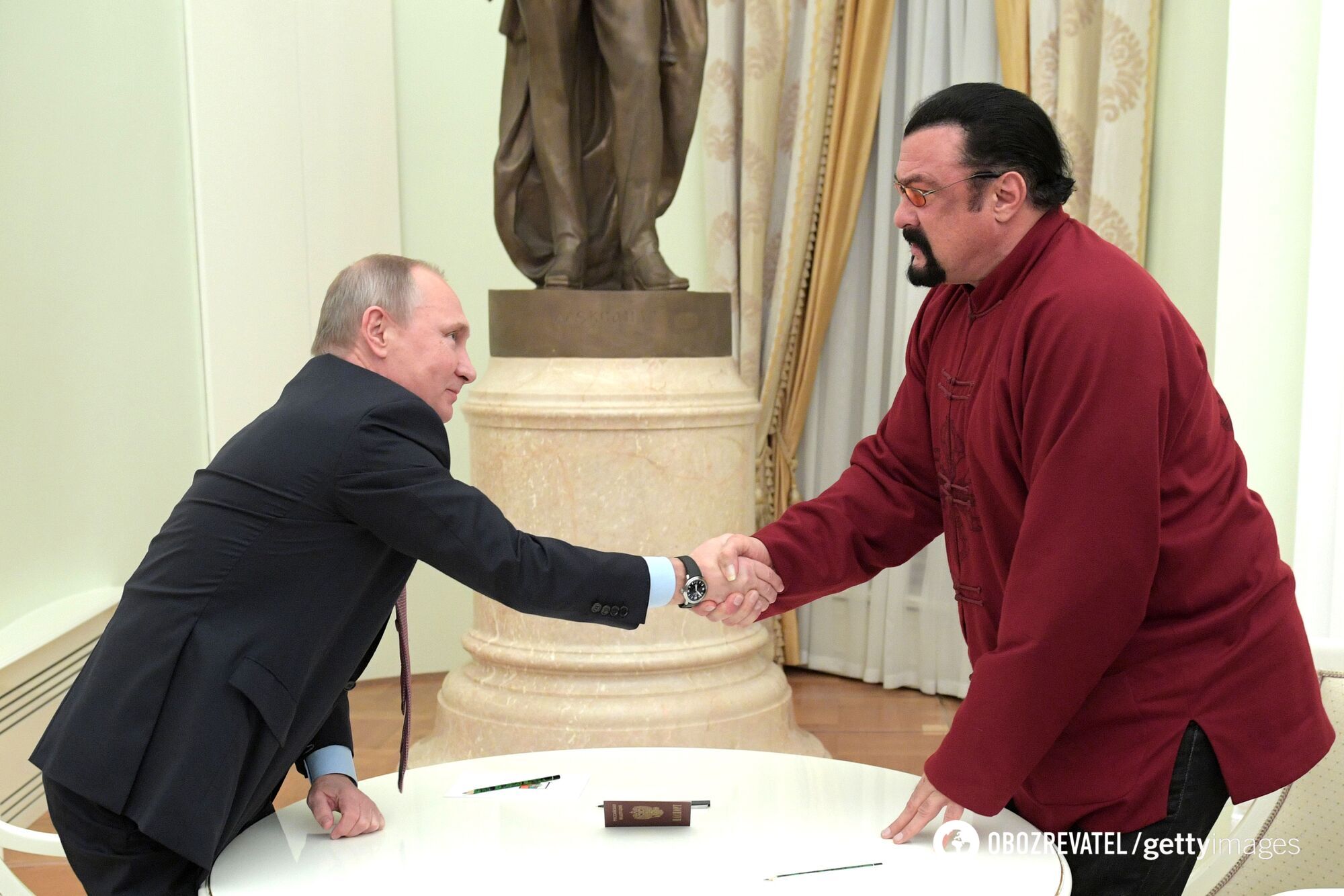 Путін підписав указ про надання Сігалу російського громадянства