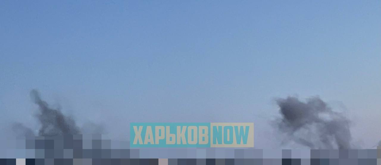 Дым на местах прилетов в Харькове