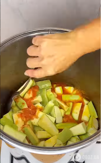 Як заготувати кабачки на зиму: ідея приготування простого салату