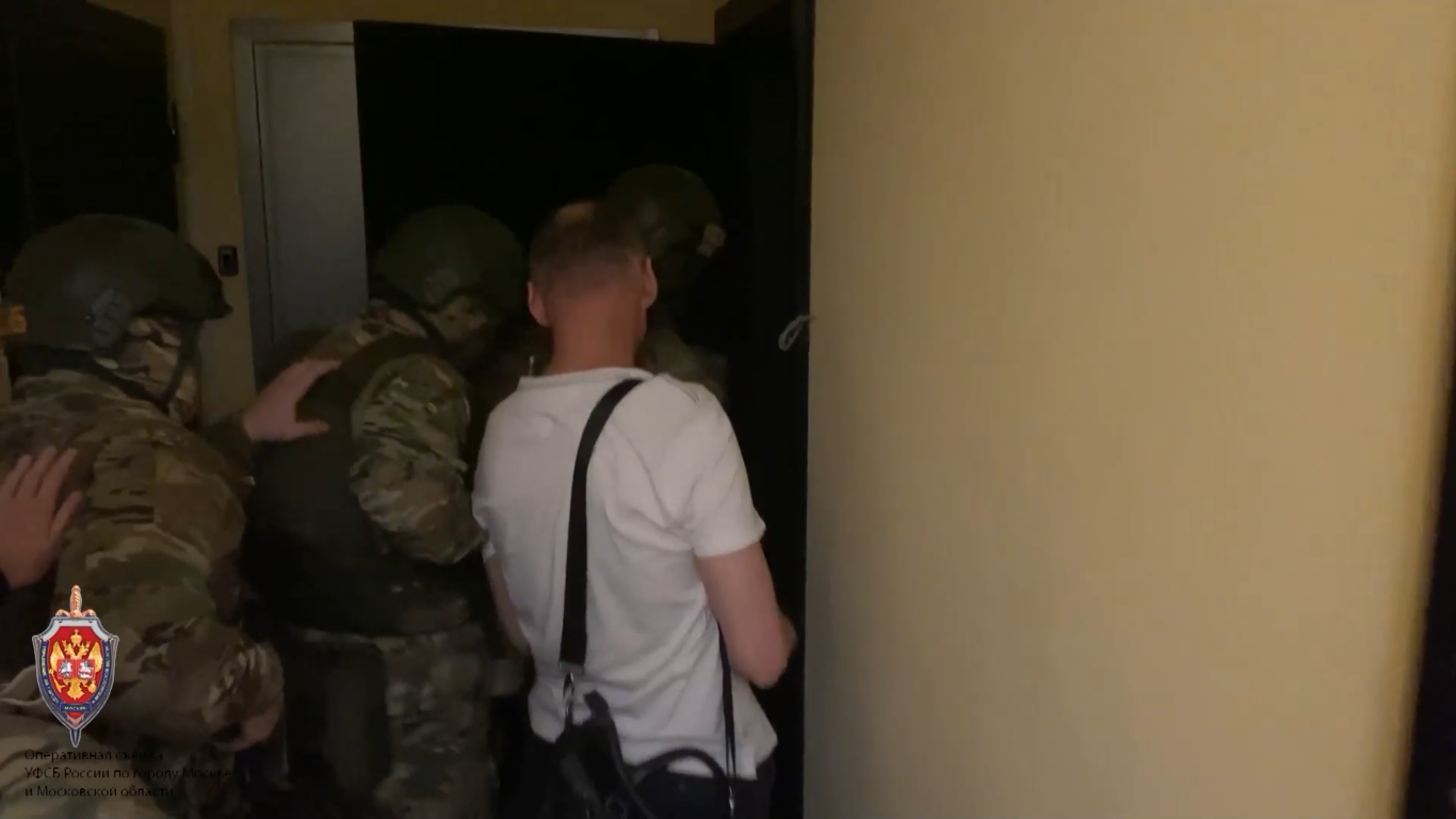 Спецназівці увірвалися до квартири росіянина