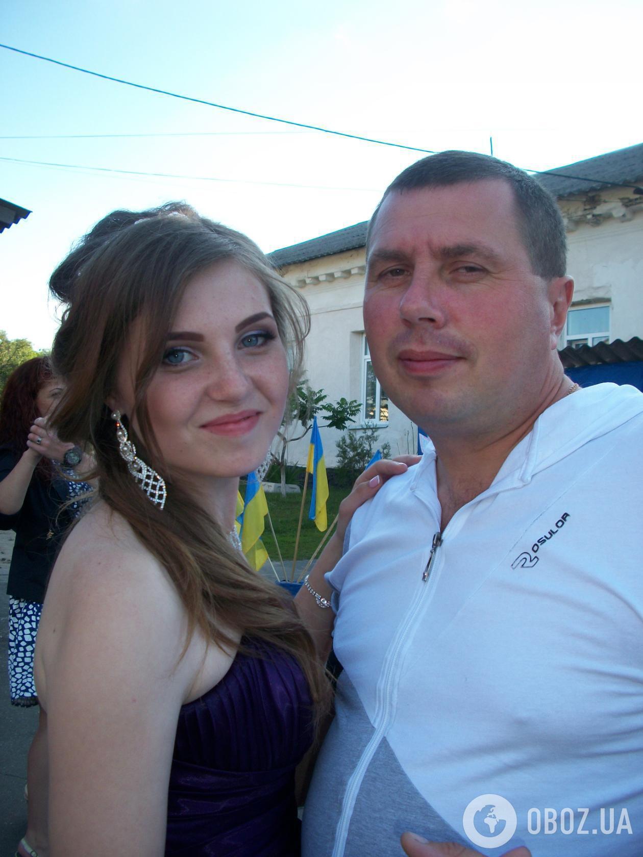 Настя з батьком Олегом, який також загинув