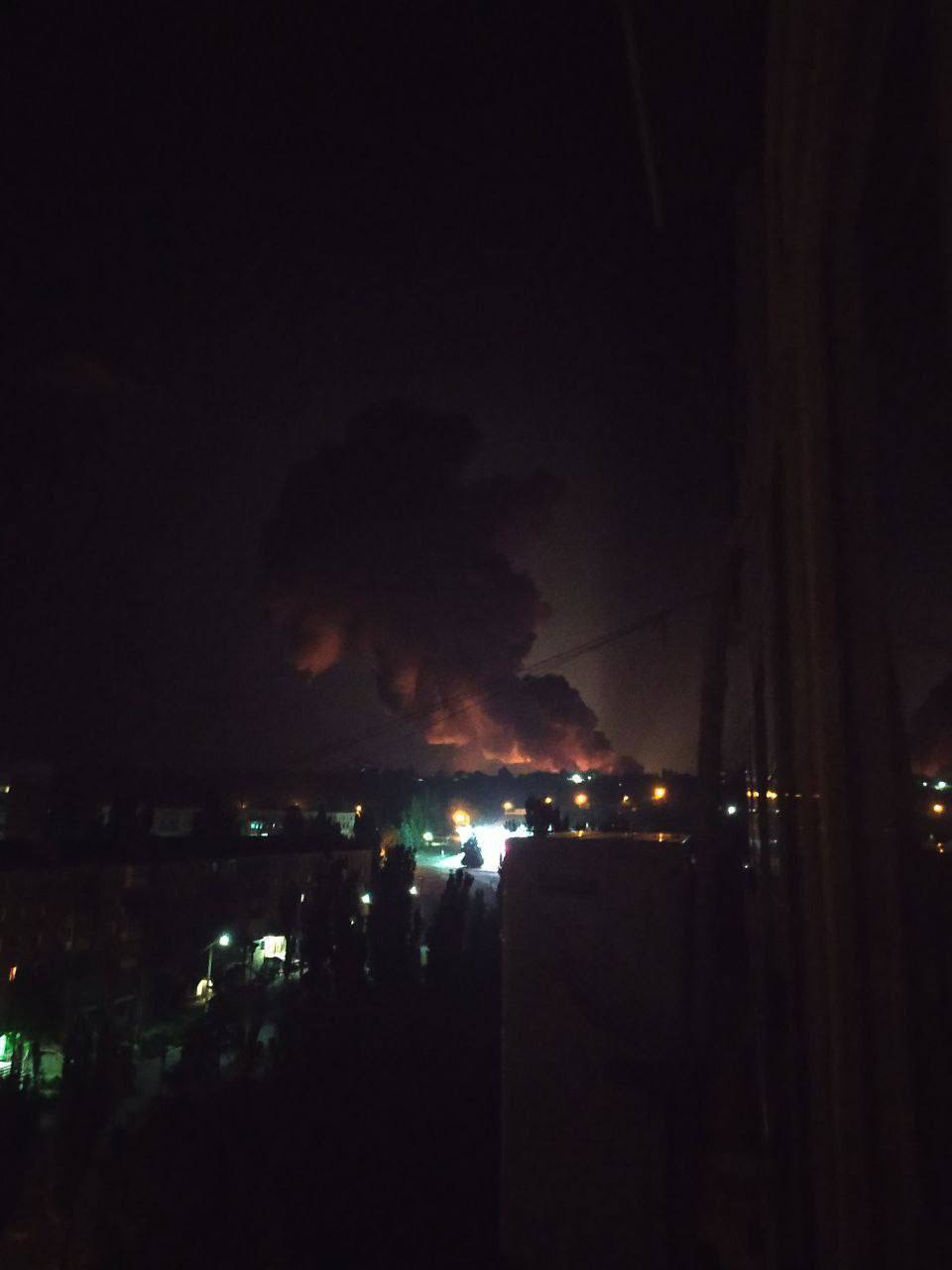 Місцеві повідомили, що горить склад БК окупантів