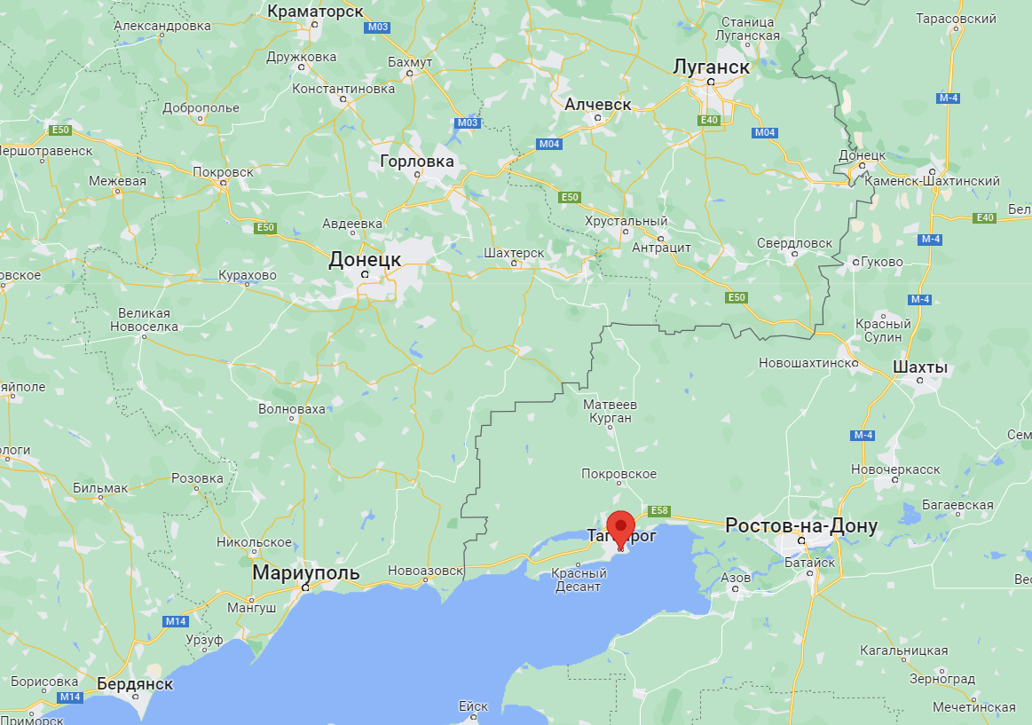 Таганрог розташований неподалік від кордонів України.