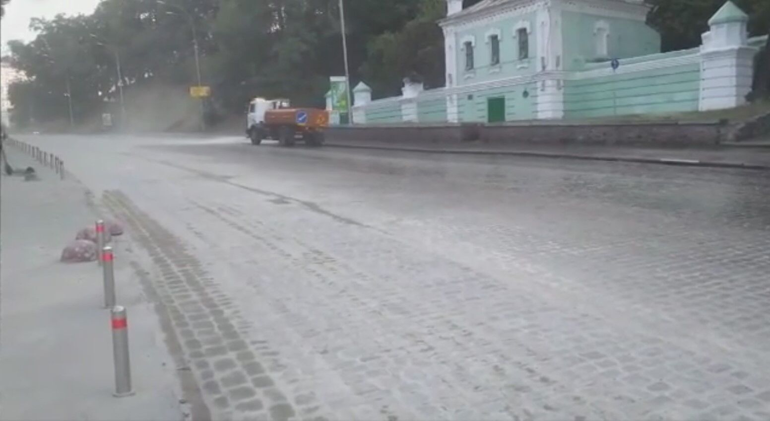 Ремонт дороги закінчено.