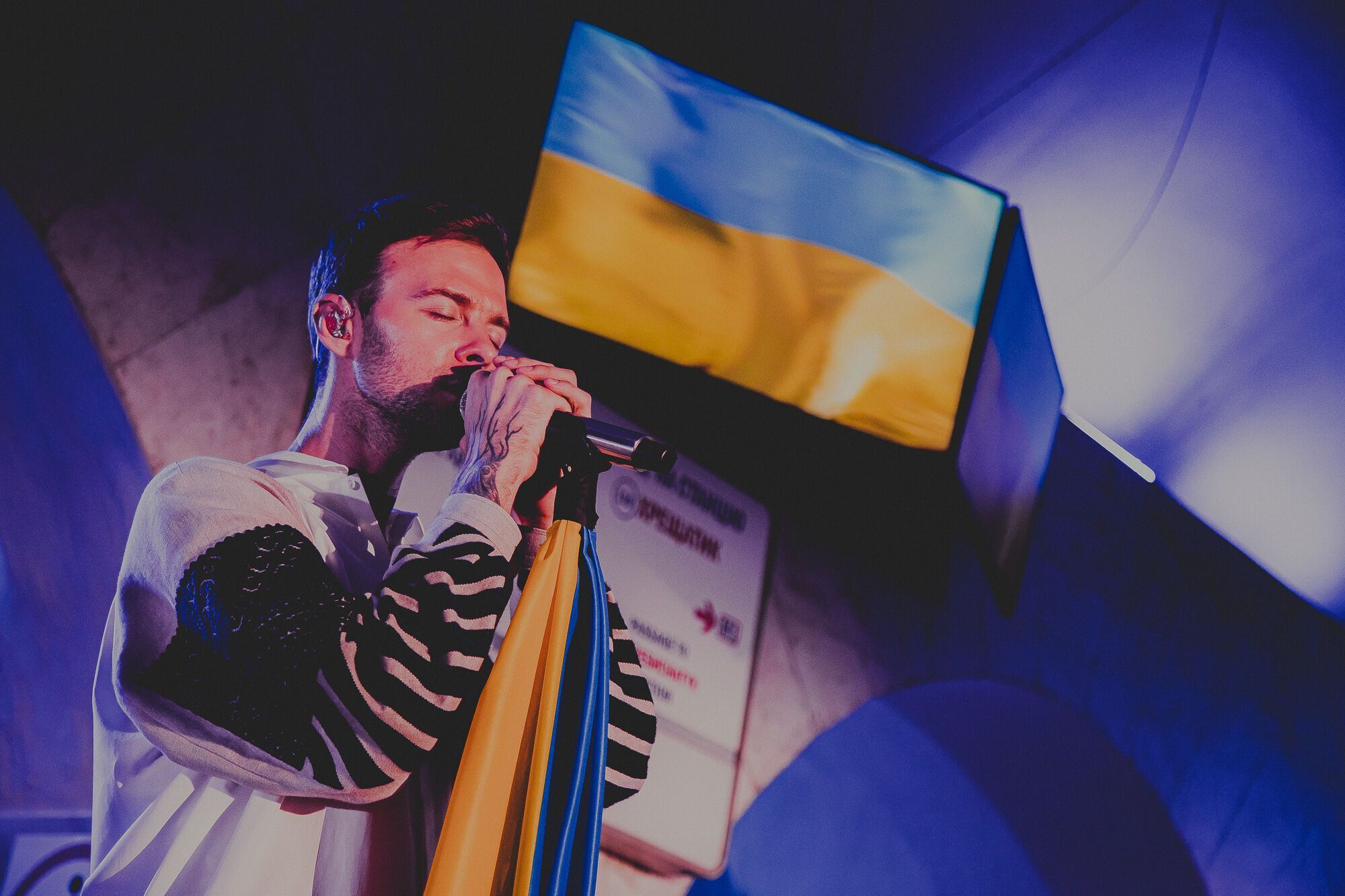 Макс Барських дав перший концерт у Києві з початку війни: співак виступив у метро