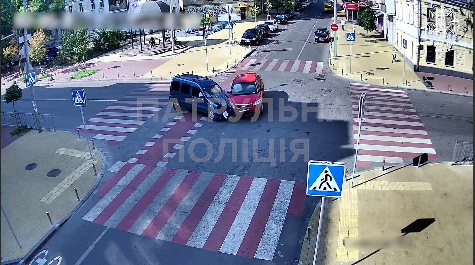 ДТП сталося на перехресті вулиць Братської та Андріївської.
