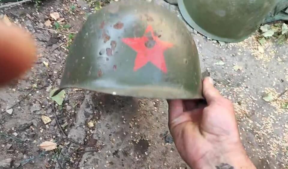 Каска ліквідованого російського військового