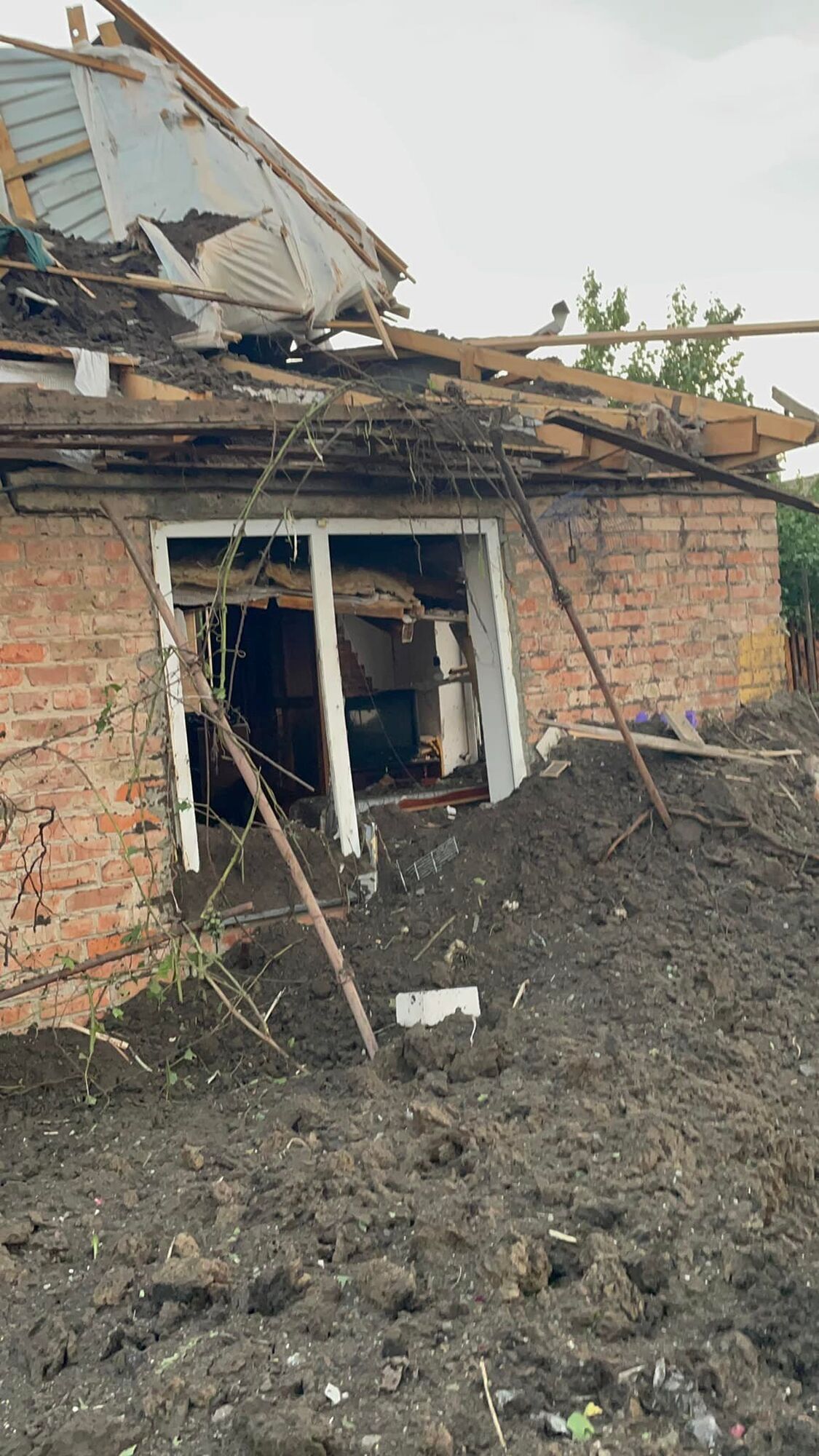Войска РФ обстреляли поселок на Запорожье