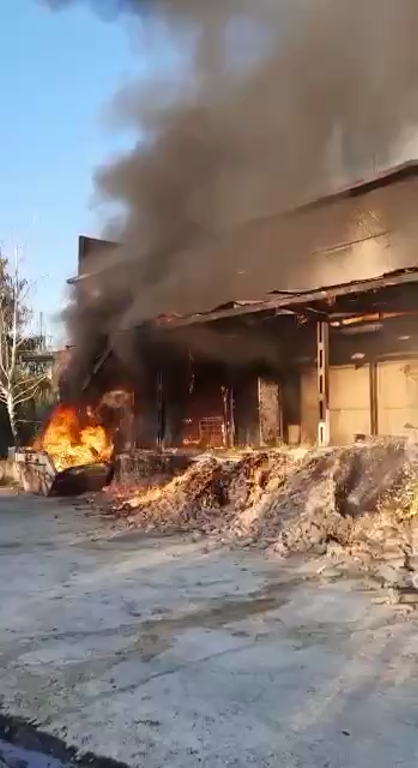 На складах, що згоріли, нібито зберігалося масло