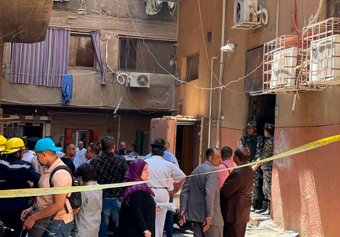 В Египте более 40 человек стали жертвами пожара в храме, большинство погибших детей. Фото и видео
