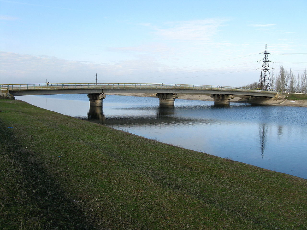 Мост через Северо-Крымский канал
