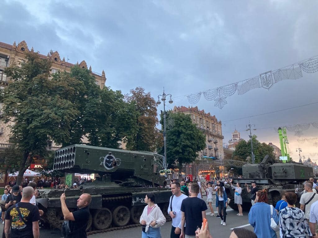 Российские оккупанты получили "парад" на Крещатике