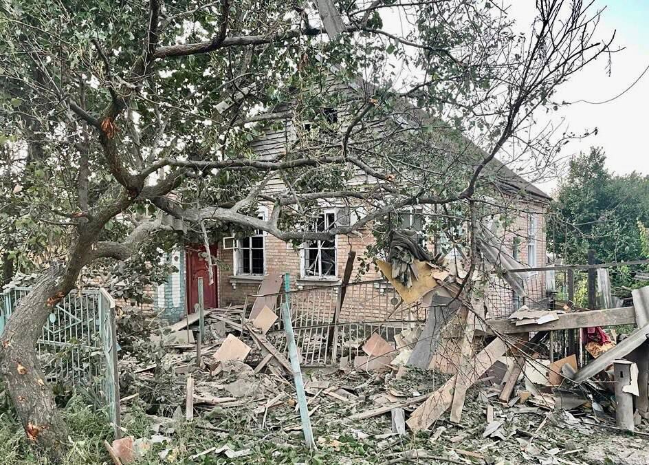 В результате обстрелов разрушены дома