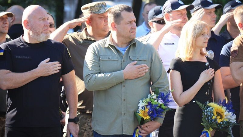 Каждый там, где он есть. И мы выстоим, – Валентин Резниченко