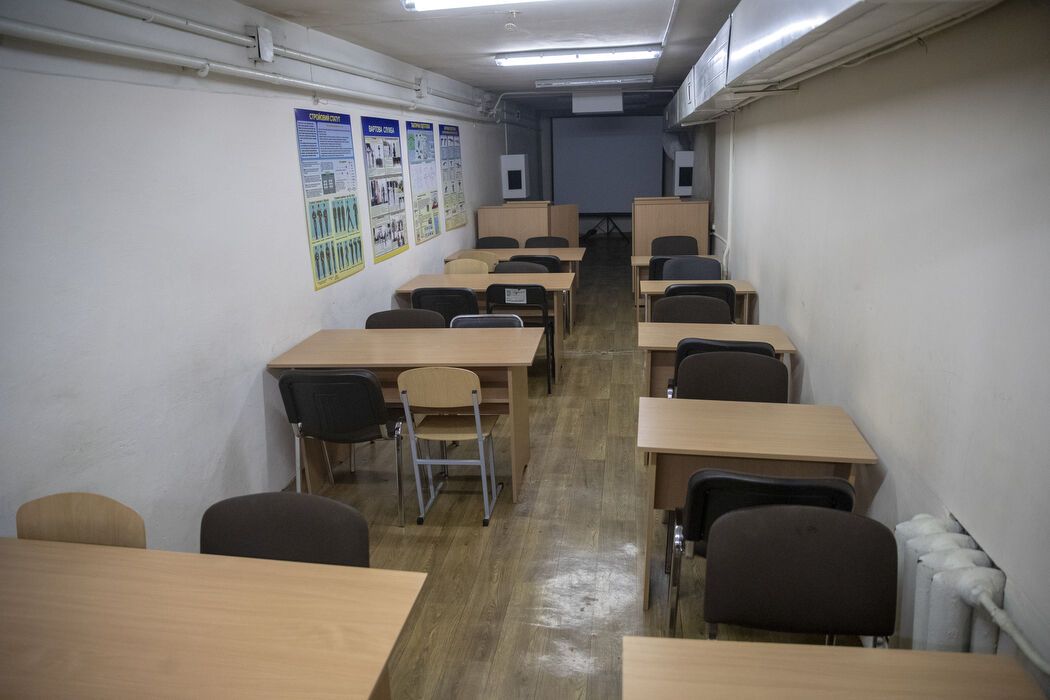 Кличко перевірив готовність укриттів у школах Києва. Фото