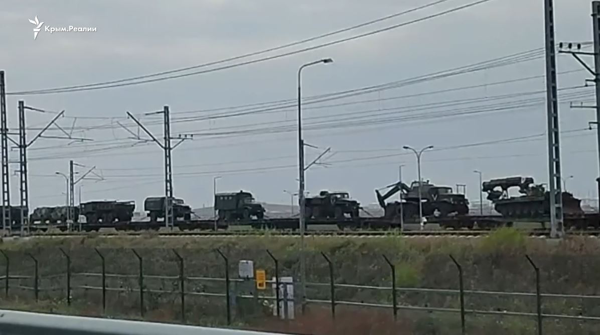 Страна-агрессор концентрирует в Крыму военную технику