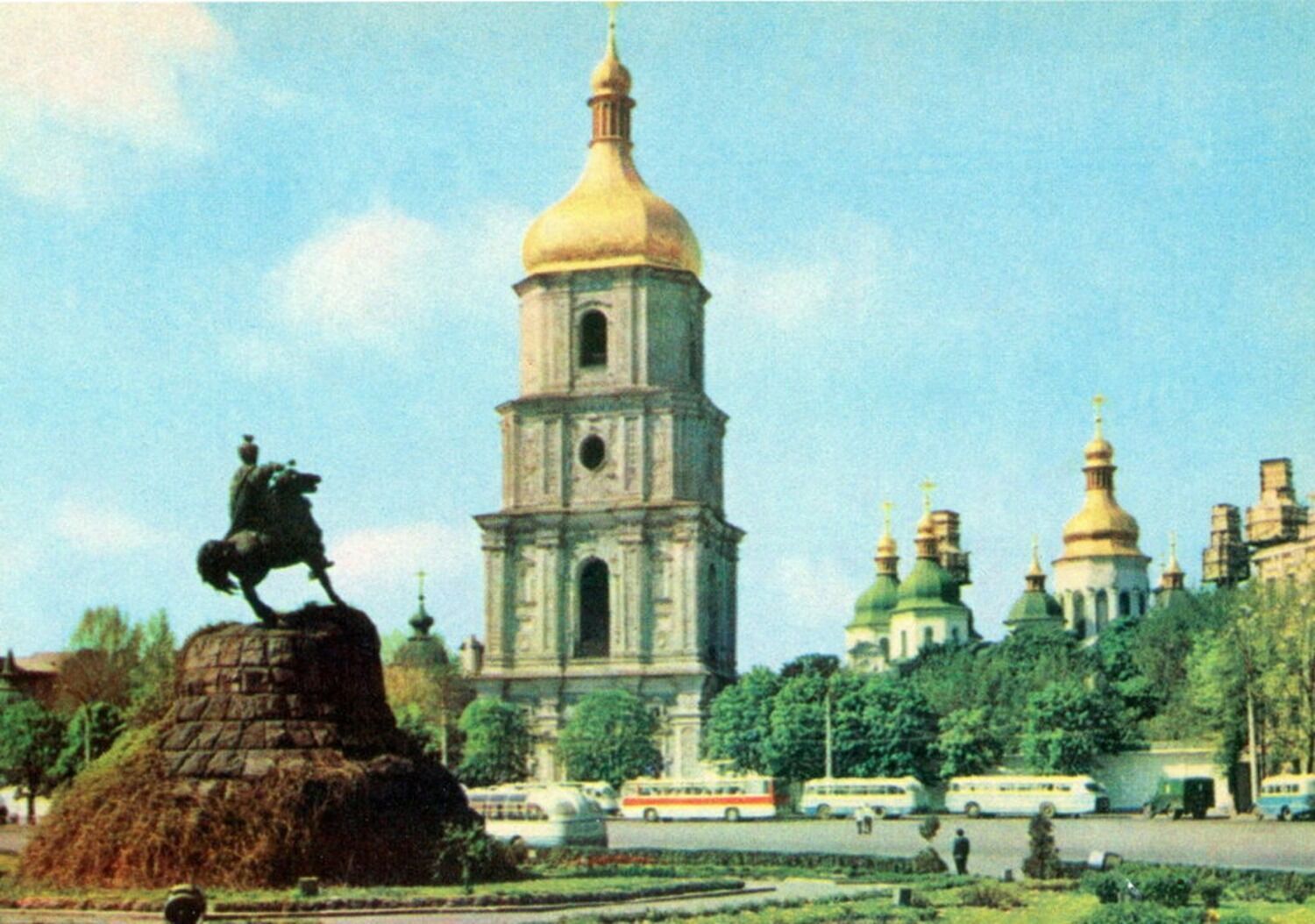 В сети показали, как выглядел Киев на открытках 1970-го года. Фото