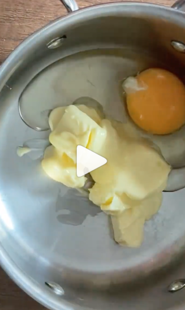Масло с яйцом для блюда