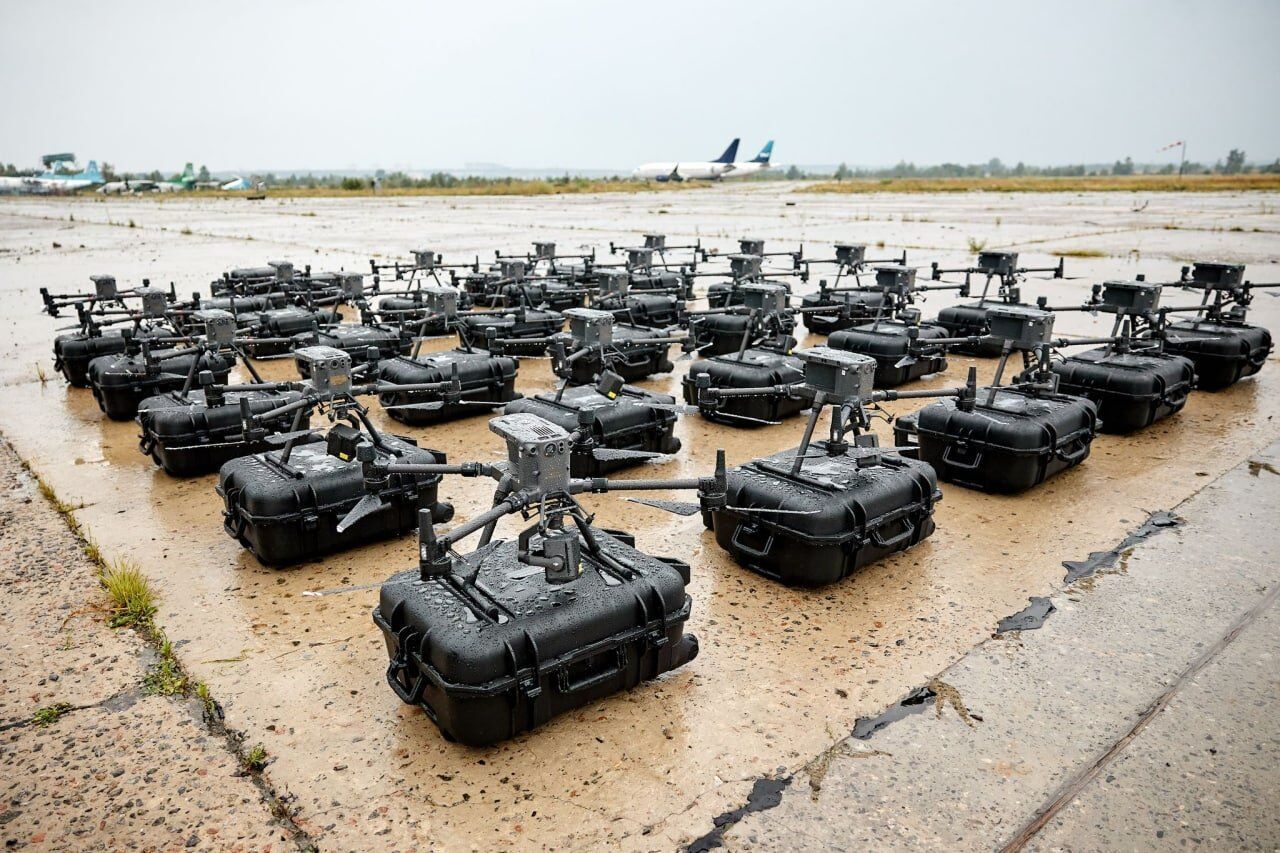 На передовую передали партию БПЛА, закупленную в рамках проекта "Армия дронов"
