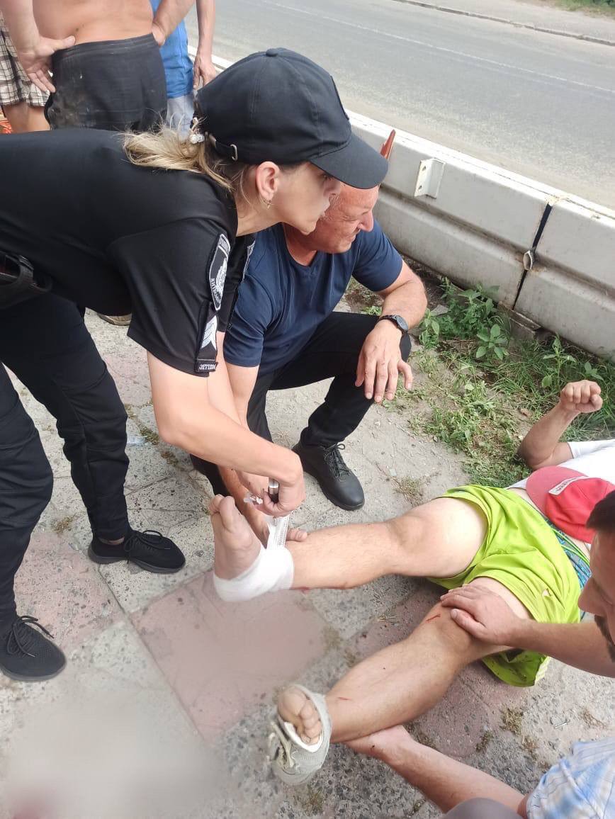 На Киевщине во время работ мужчина упал с высоты семи метров. Фото