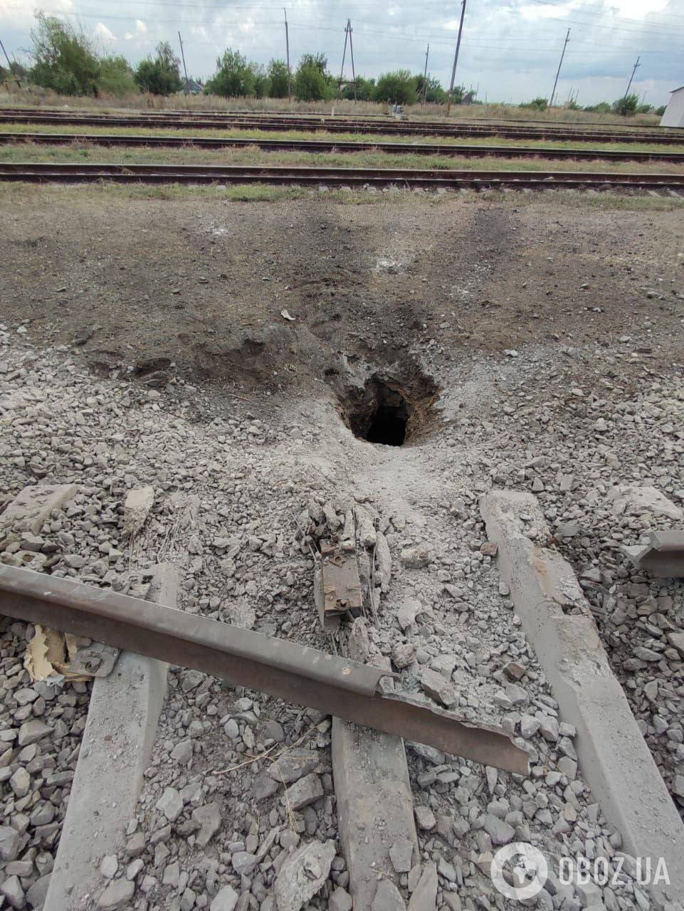 В Токмаке партизаны организовали "сюрприз" для оккупантов на железной дороге: появились фото последствий