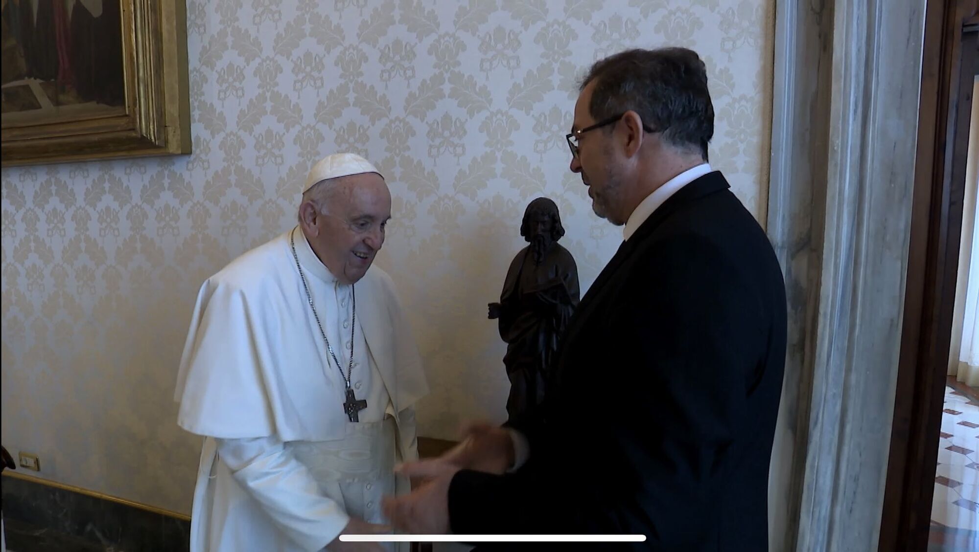 Посол України у Ватикані зустрівся з Папою Римським.