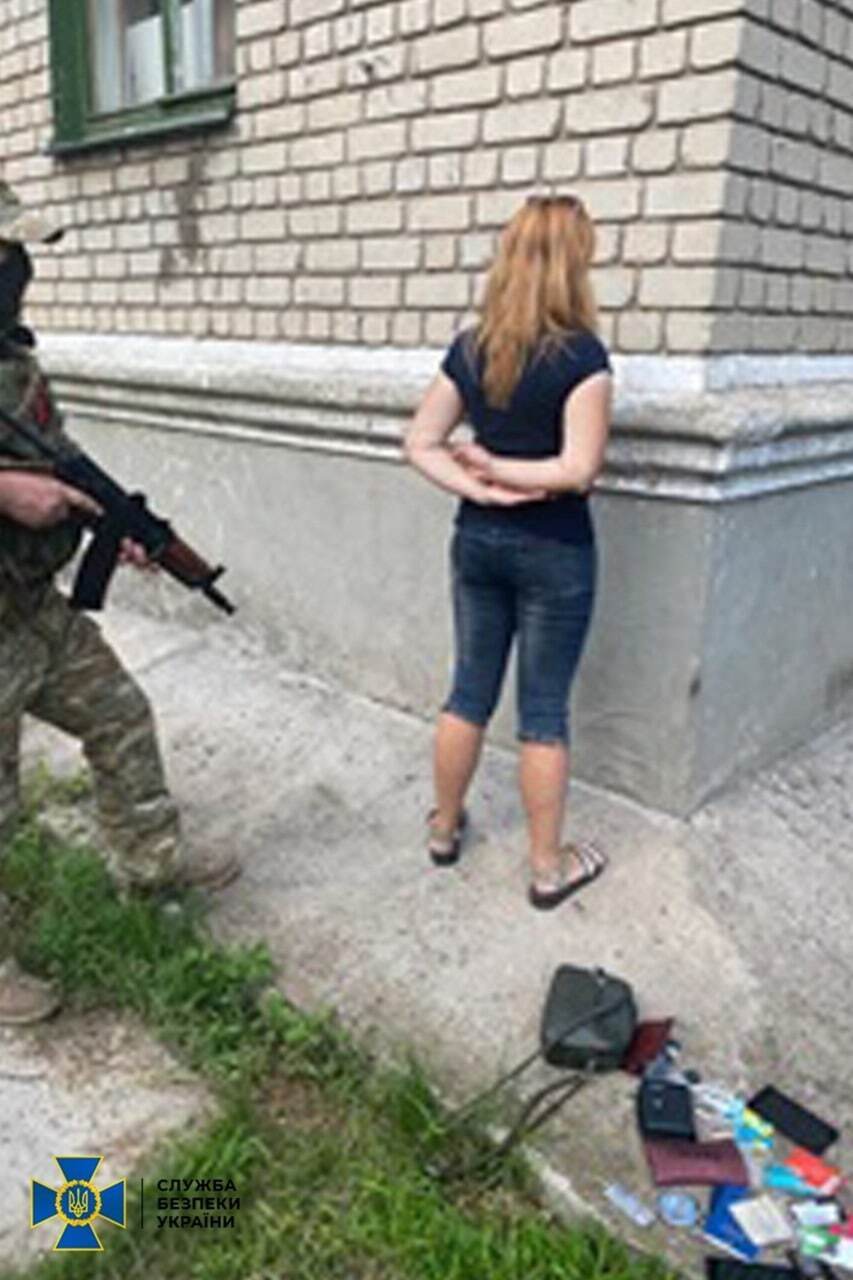 СБУ ликвидировала агентурную сеть РФ, которая разведывала позиции ВСУ в Донецкой области. Фото