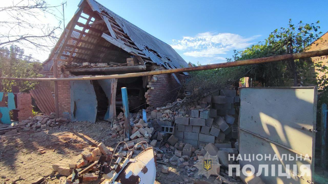 Наслідки обстрілів окупантами Донецької області
