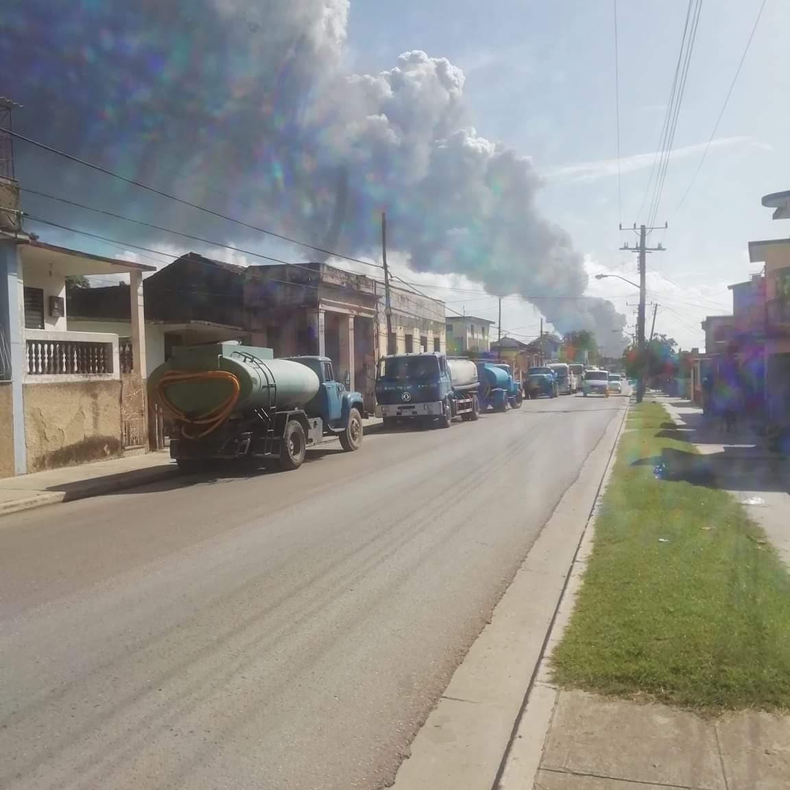 Молния на Кубе попала в резервуар с топливом