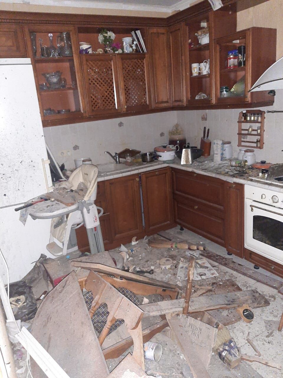 В Броварах в квартире многоэтажки произошел взрыв: известны подробности. Фото