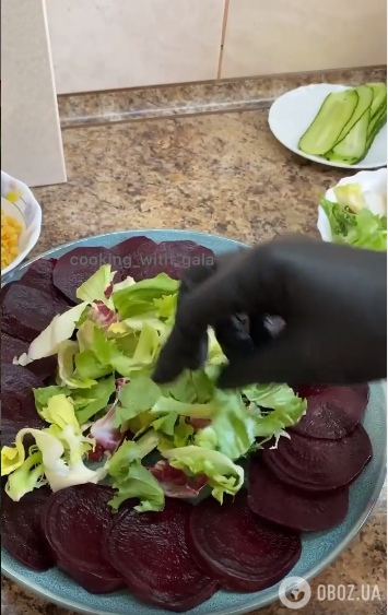 Салат из свежей отварной свеклы: вкуснее ''Шубы''